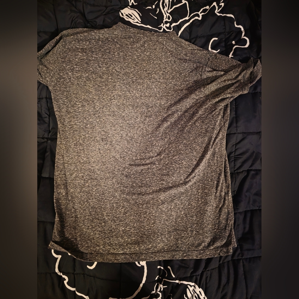 O'Neill Gray T-Shirt - Picture 4 of 4